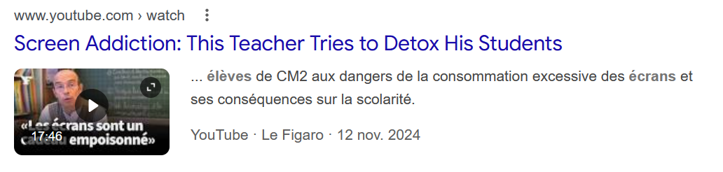 Capture d'écran d'une vidéo du média français Figaro le 12 novembre 2024 : "L'addiction aux écrans : ce prof tente de désintixique ses élèves". La miniature montre un prof parlant devant un tableau noir.